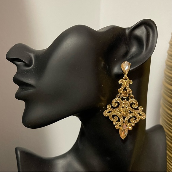 ✨ Stunning Amber Rhinestones Chandelier Drop Earrings - Picture 3 of 4